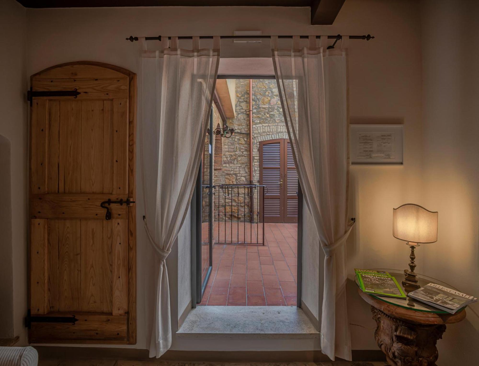 Il Casale Del Cotone Guest House San Gimignano Exterior foto